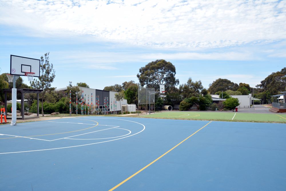 basketball_courts